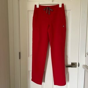 Figs scrub pants red XS